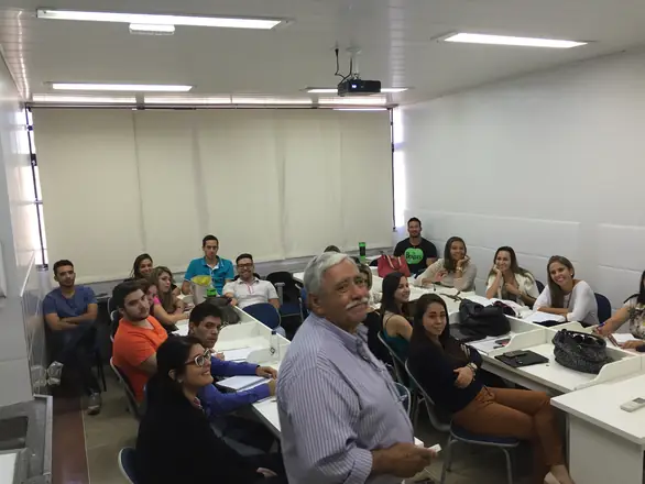 Turma da especialização em Endodontia da EndoBrasília, 2015