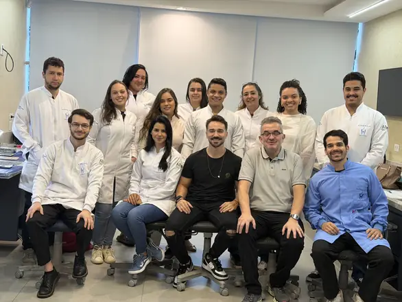 Turma da especialização em Endodontia da EndoBrasília, 2025